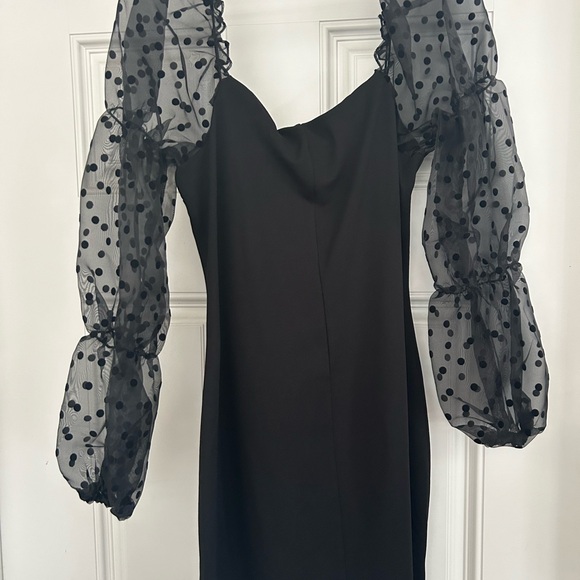 Dress - Picture 3 of 3